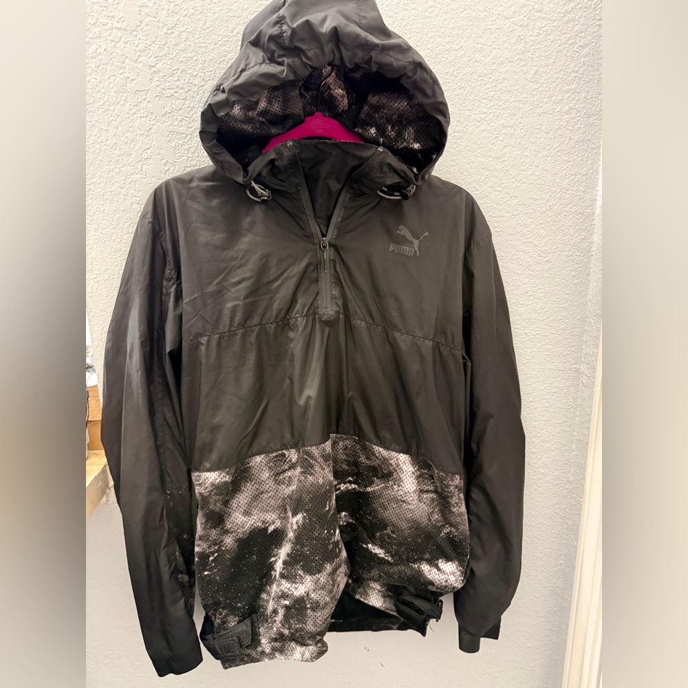 Puma Men's Storm hooded Windbreaker Jacket Black 573025 01 SZ S